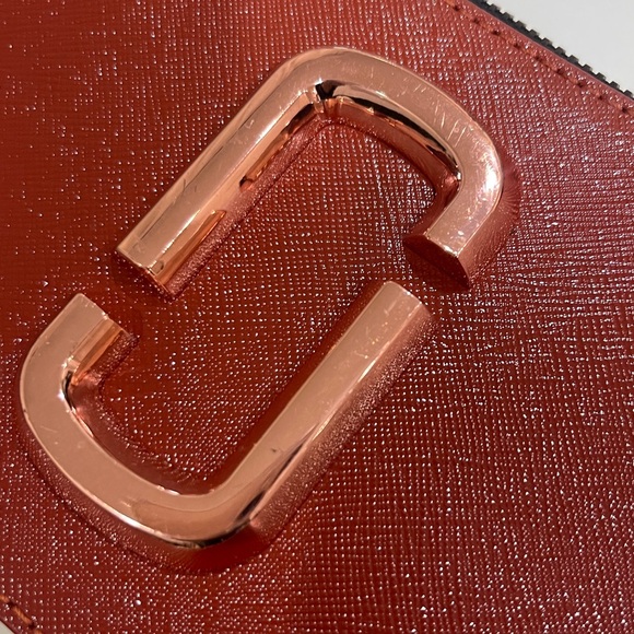 Marc Jacob’s Snapshot in Brick Red - Picture 5 of 5